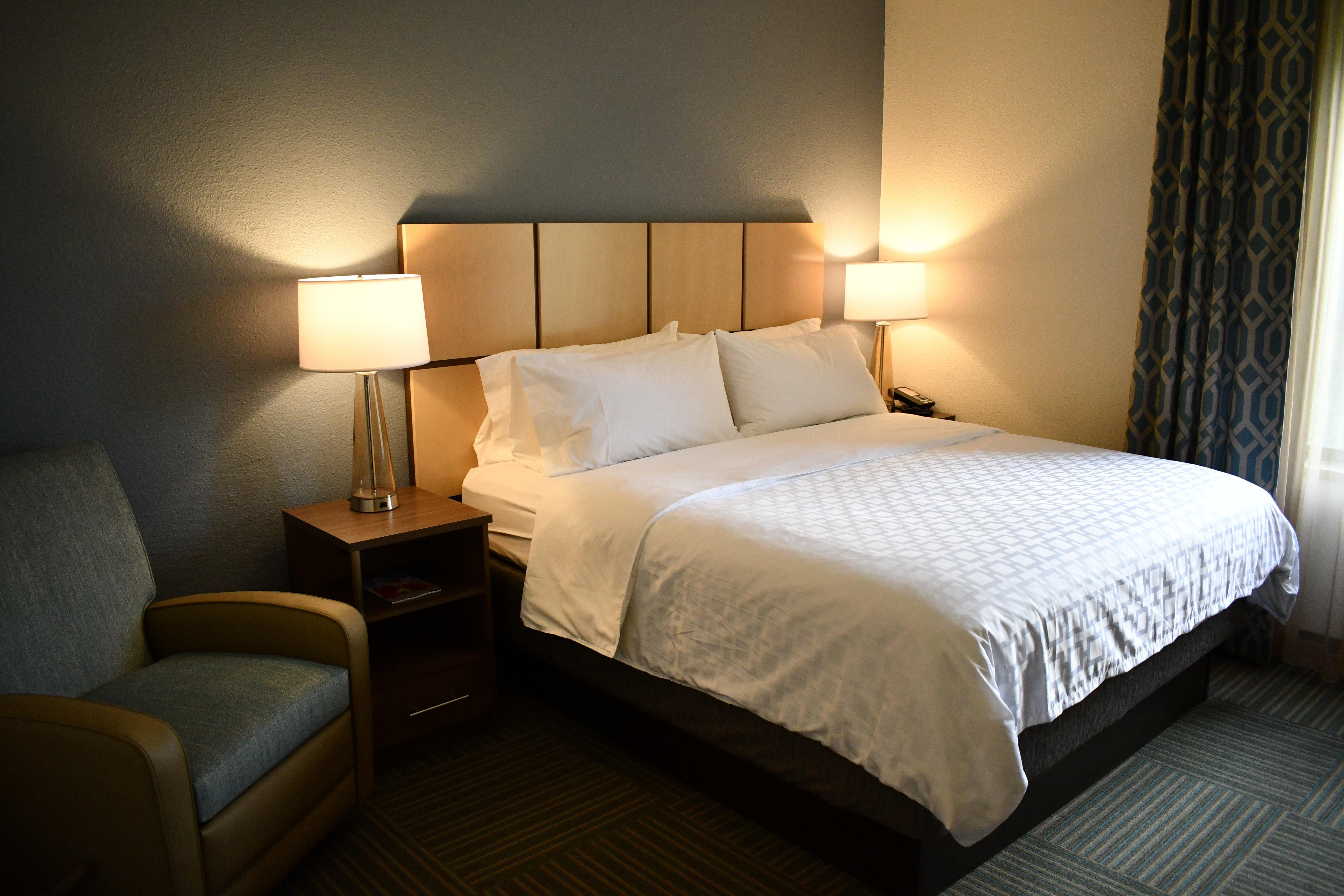 Candlewood Suites Grand Rapids Airport By Ihg Cascade Exterior foto